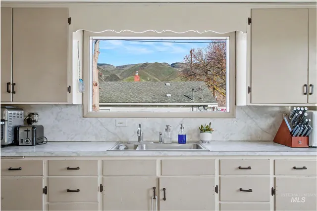 $275,000 | 408 13th Street, Clarkston, WA 99403