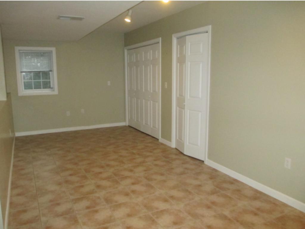 4 Josiah Bartlett Road, Unit 4 Amherst, NH 03031 - Photo 14 of 20