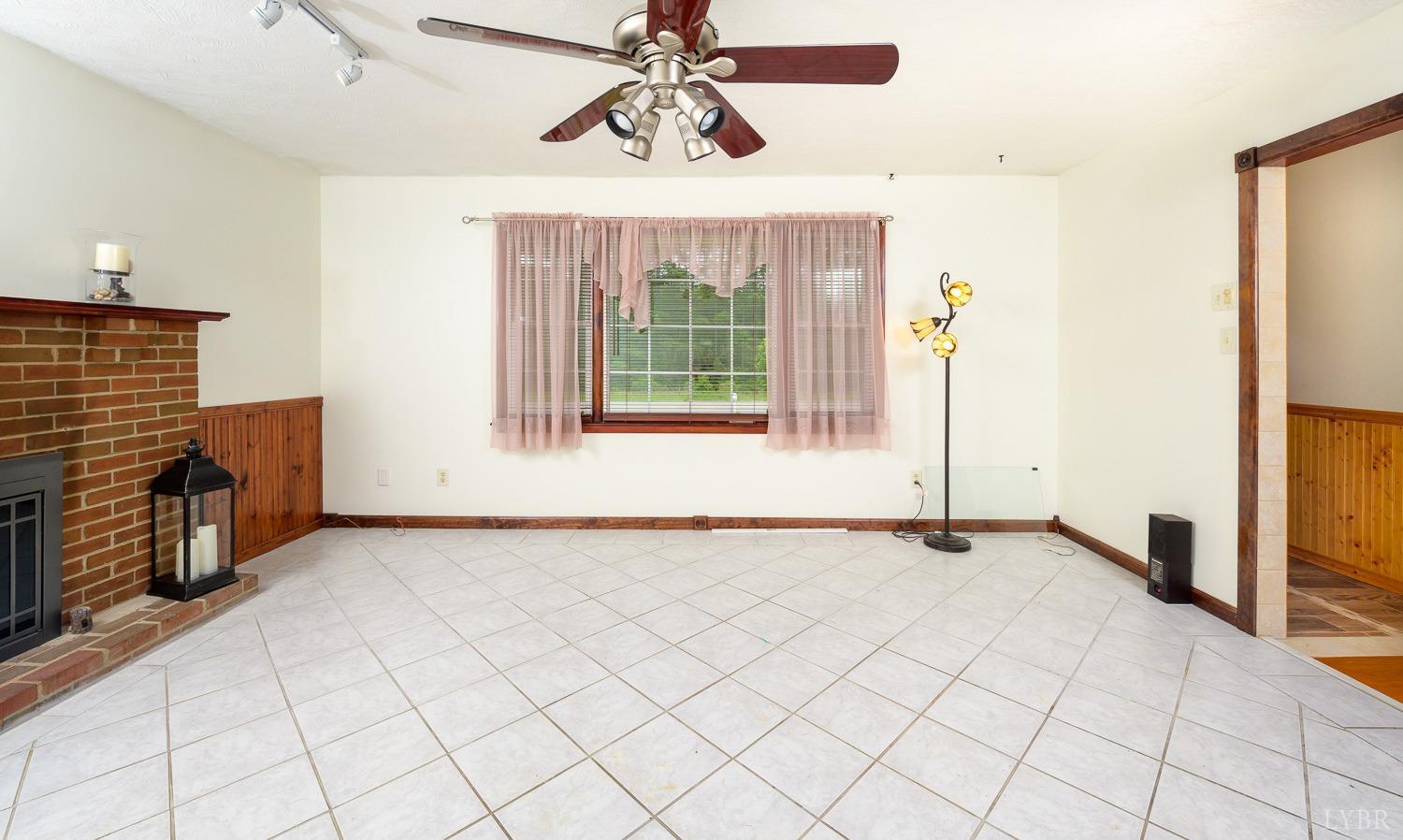 893 Bobwhite Road Amherst, VA 24521 - Photo 6 of 47 Gallery Image 6
