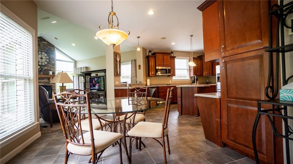 360 Kriess Road Renfrew, PA 16053 - Photo 9 of 23 Gallery Image 9