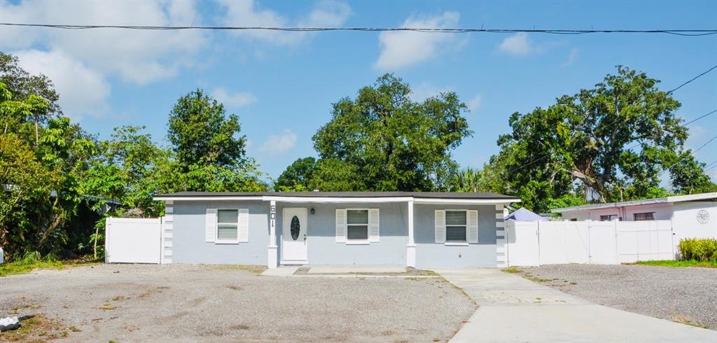 601 Lime Tree Road Tampa, FL 33619 - Photo 2 of 37 Gallery Image 2