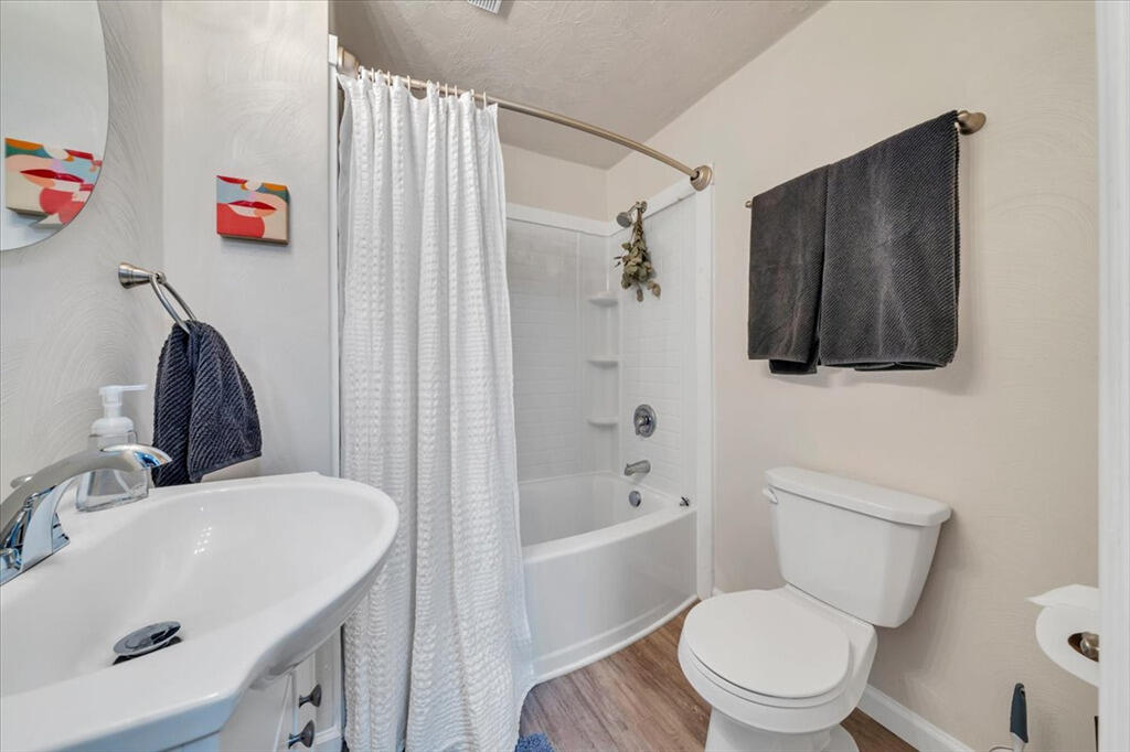 826 Rutherford Avenue Northwest Roanoke, VA 24016 - Photo 14 of 28 20154922-mib03029_201549_S