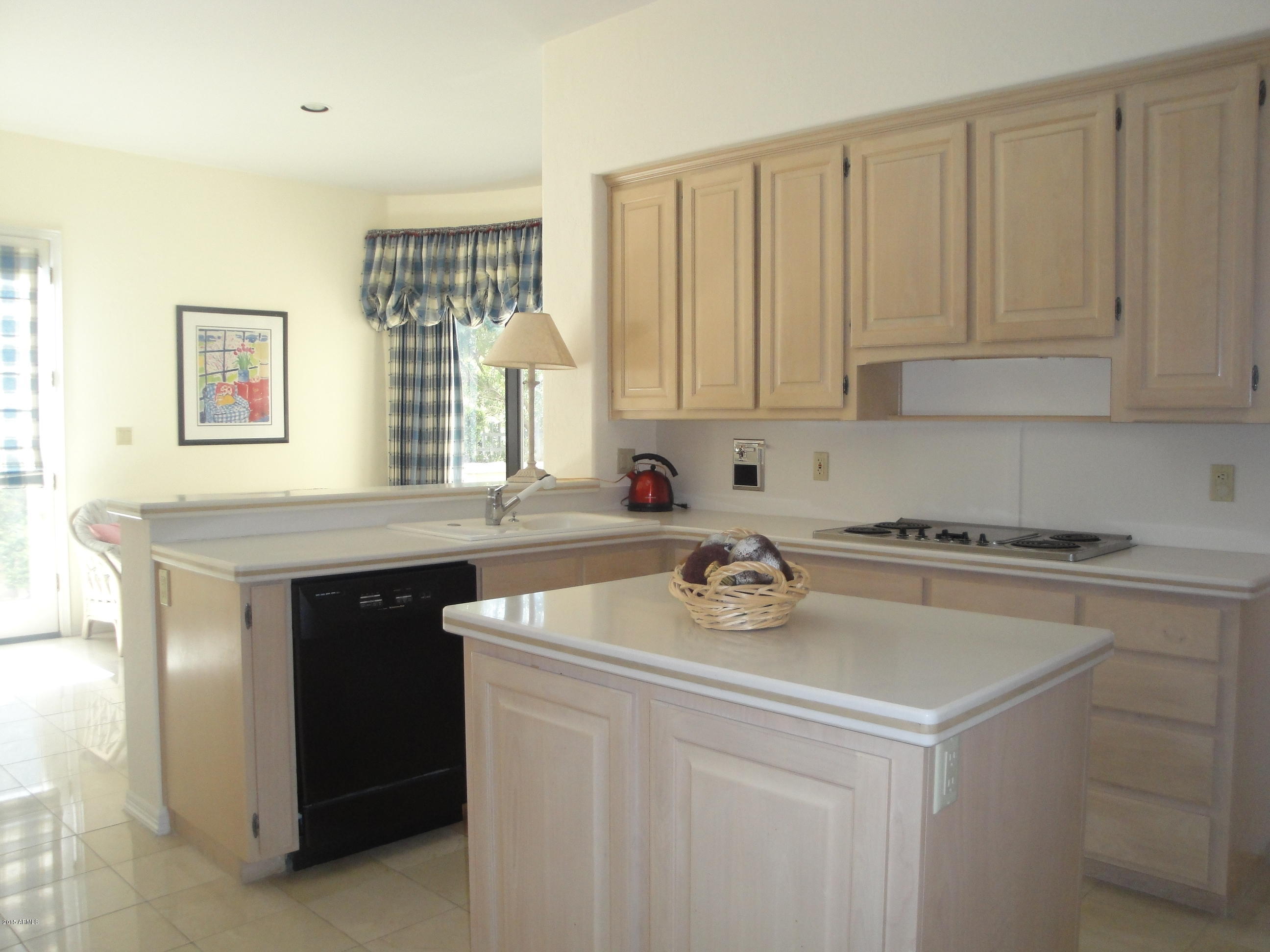 7878 East Gainey Ranch Road, Unit 37 Scottsdale, AZ 85258 - Photo 23 of 59 KITCHEN