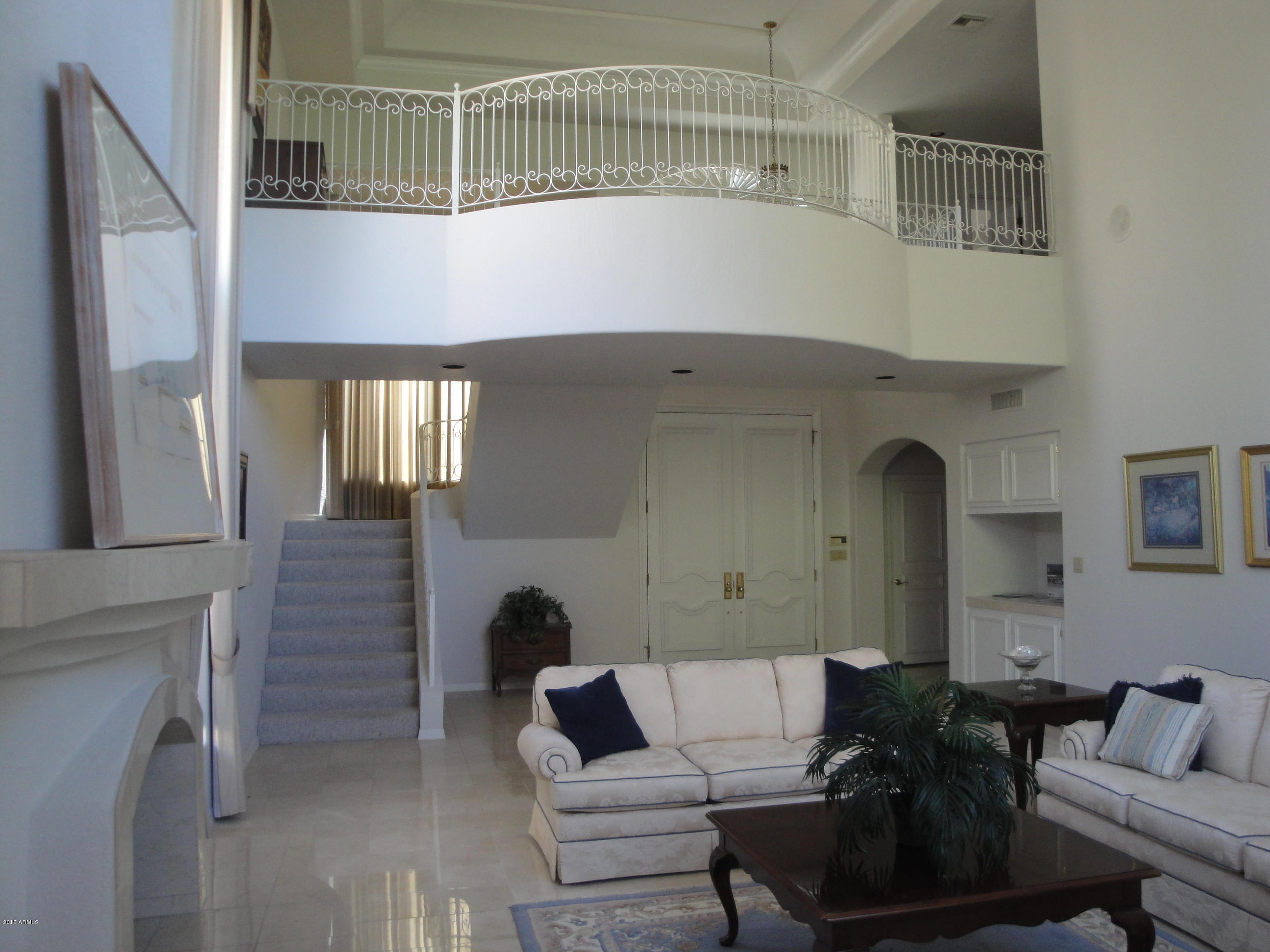7878 East Gainey Ranch Road, Unit 37 Scottsdale, AZ 85258 - Photo 7 of 59 LIVING AREA