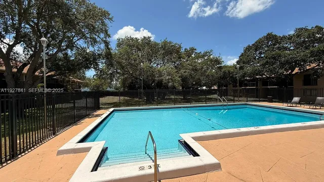 $239,000 | 5845 Washington Street, Unit 65, Hollywood, FL 33023