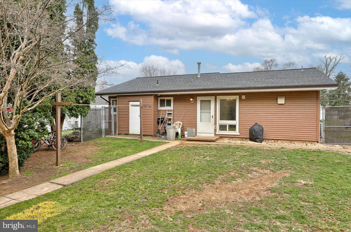 439 Virginia Road Mechanicsburg, PA 17050 - Photo 27 of 30 Gallery Image 27