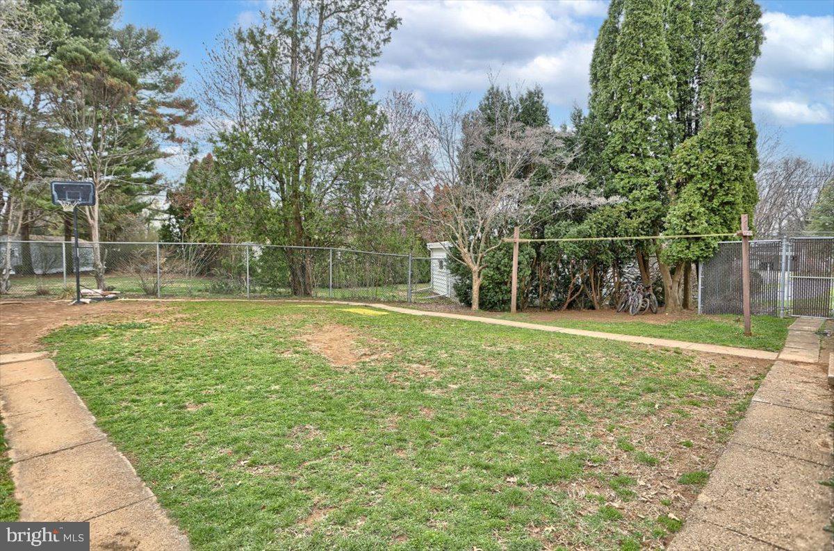 439 Virginia Road Mechanicsburg, PA 17050 - Photo 28 of 30 Gallery Image 28