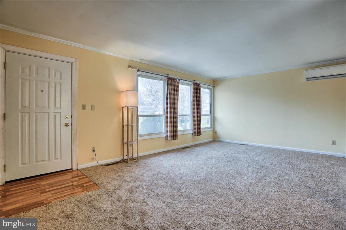 439 Virginia Road Mechanicsburg, PA 17050 - Photo 9 of 30 Gallery Image 9