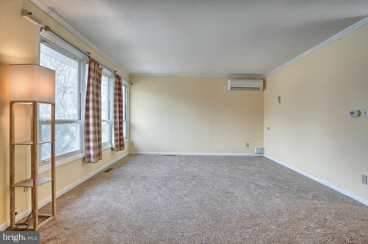 439 Virginia Road Mechanicsburg, PA 17050 - Photo 10 of 30 Gallery Image 10