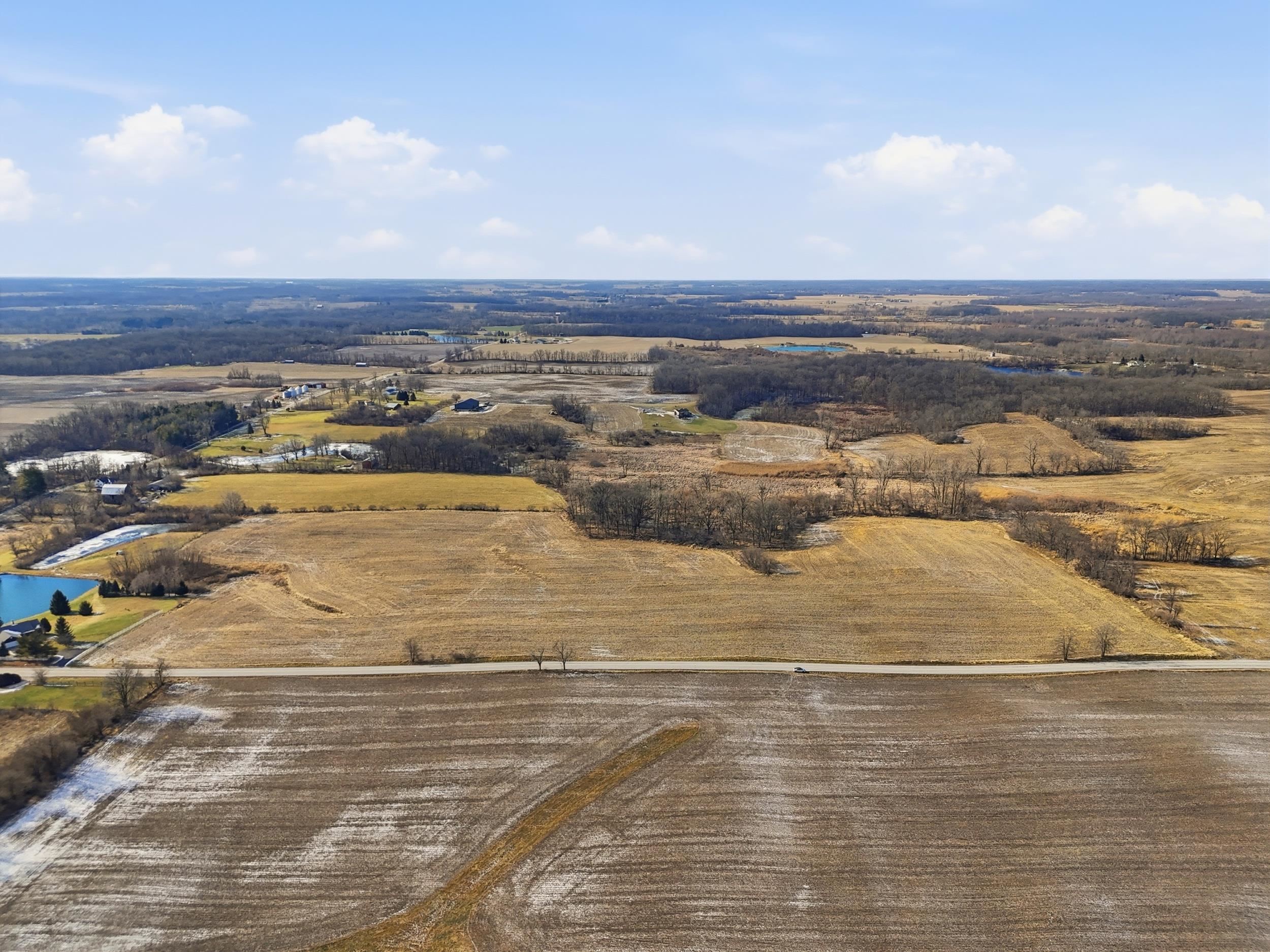 1 Hamilton In 46742 Hamilton, IN 46742 - Photo 5 of 8