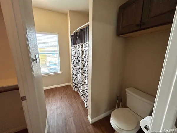 $1,599 | 565 Advantage Drive, New Braunfels, TX 78130