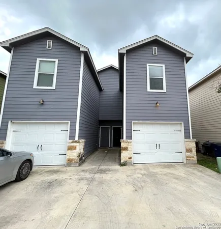 $1,599 | 565 Advantage Drive, New Braunfels, TX 78130