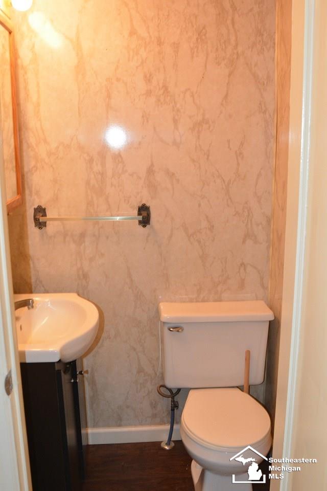 721 West Erie Road Temperance, MI 48182 - Photo 6 of 14