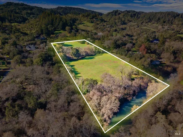 $1,600,000 | 2400 West Dry Creek Road, Healdsburg, CA 95448