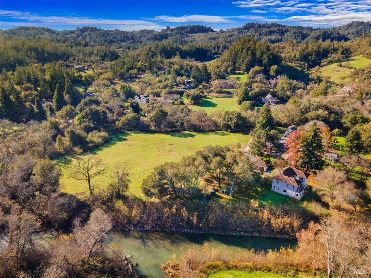 2400 West Dry Creek Road Healdsburg, CA 95448 - Photo 5 of 19 a view of a city with mountains in the background