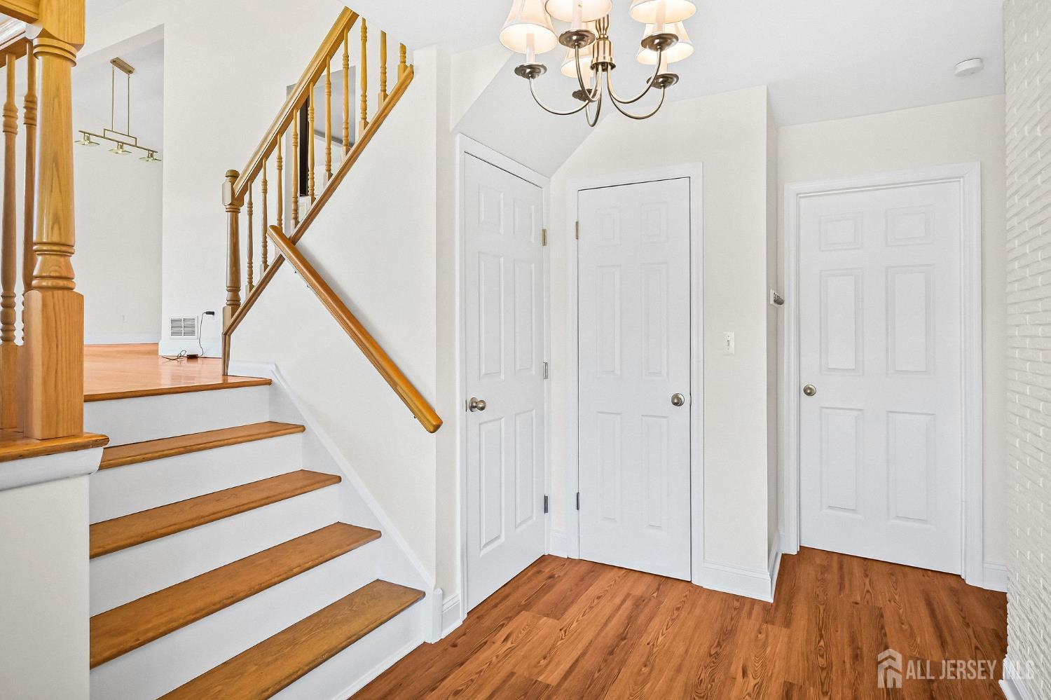 56 Corona Road East Brunswick, NJ 08816 - Photo 7 of 40
