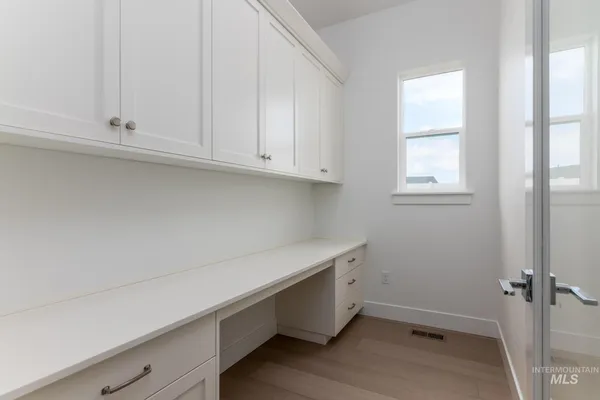 $649,000 | 8501 South Country Wind Avenue, Meridian, ID 83642