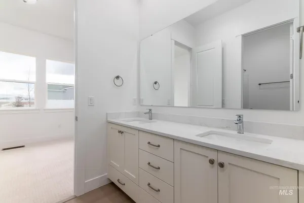 $649,000 | 8501 South Country Wind Avenue, Meridian, ID 83642