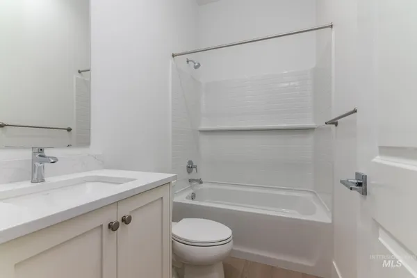 $649,000 | 8501 South Country Wind Avenue, Meridian, ID 83642