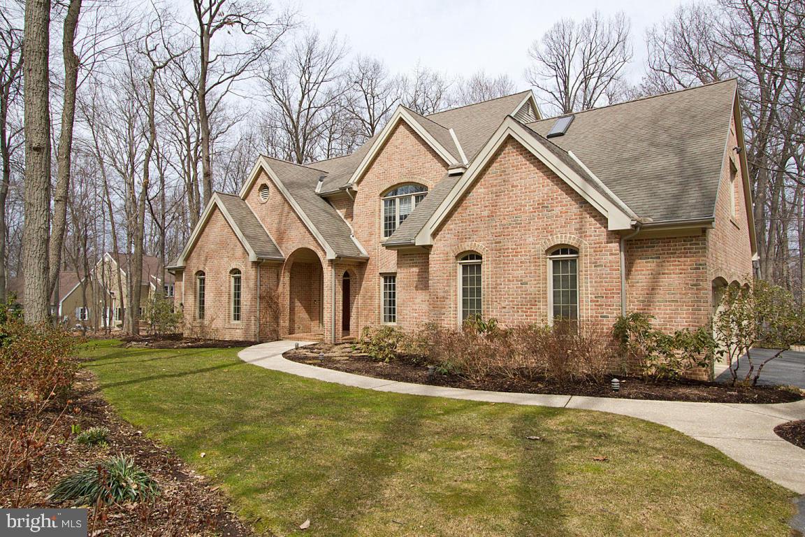 1050 Hunters Path Lancaster, PA 17601 - Photo 1 of 61 Gallery Image 1