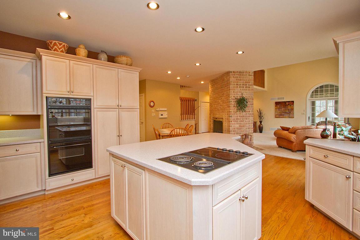 1050 Hunters Path Lancaster, PA 17601 - Photo 14 of 61 Gallery Image 14