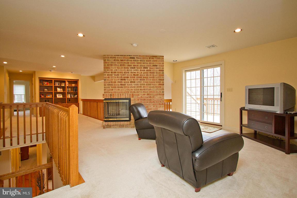 1050 Hunters Path Lancaster, PA 17601 - Photo 32 of 61 Gallery Image 32