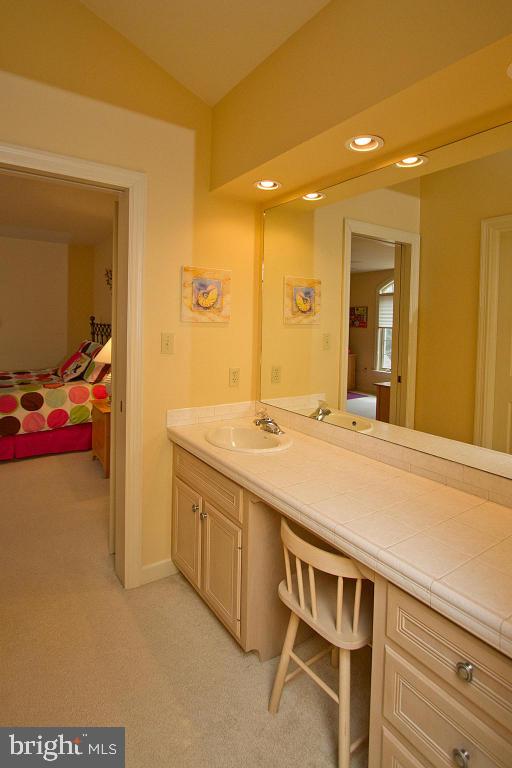 1050 Hunters Path Lancaster, PA 17601 - Photo 36 of 61 Gallery Image 36