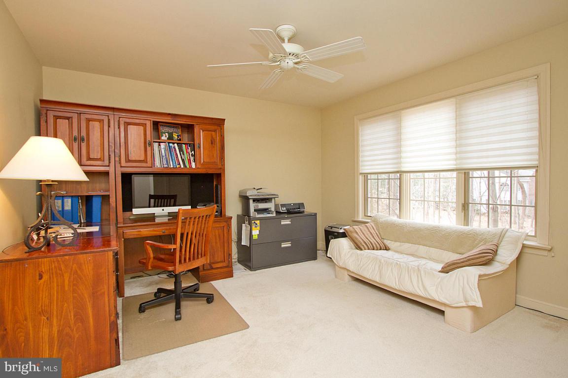 1050 Hunters Path Lancaster, PA 17601 - Photo 45 of 61 Gallery Image 45
