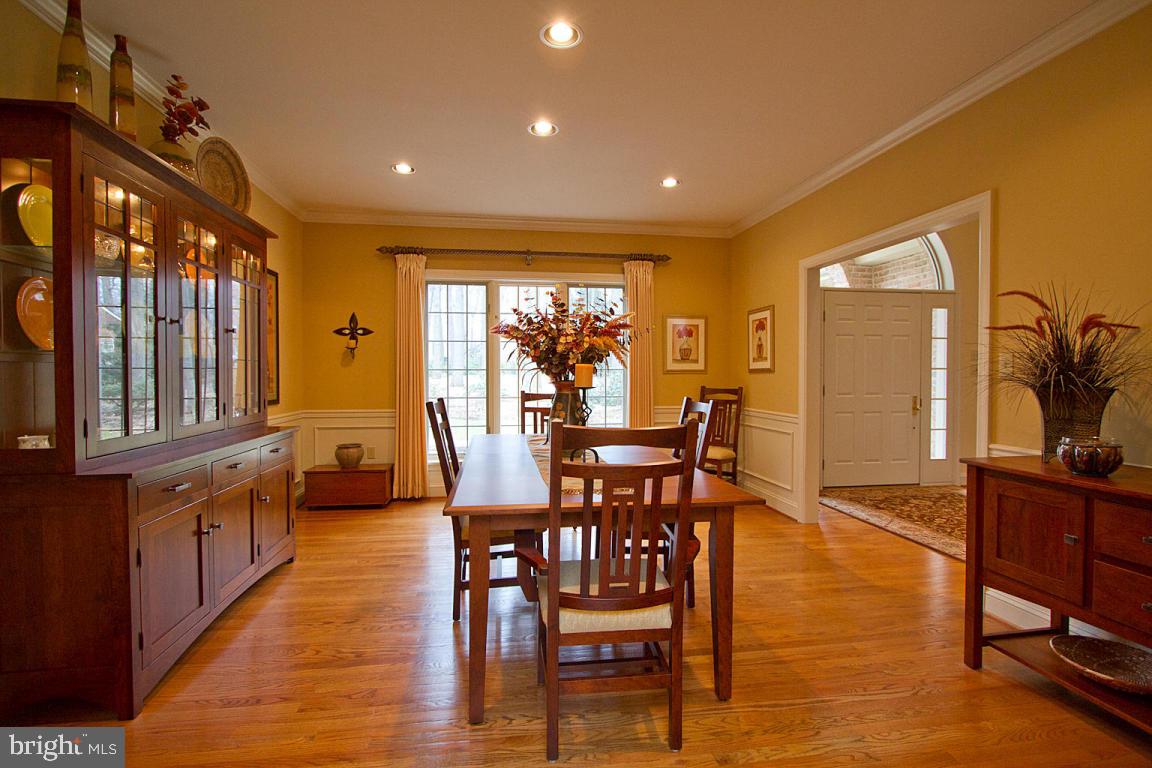 1050 Hunters Path Lancaster, PA 17601 - Photo 7 of 61 Gallery Image 7