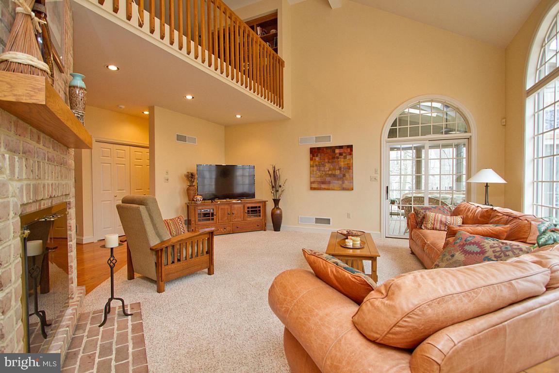 1050 Hunters Path Lancaster, PA 17601 - Photo 8 of 61 Gallery Image 8
