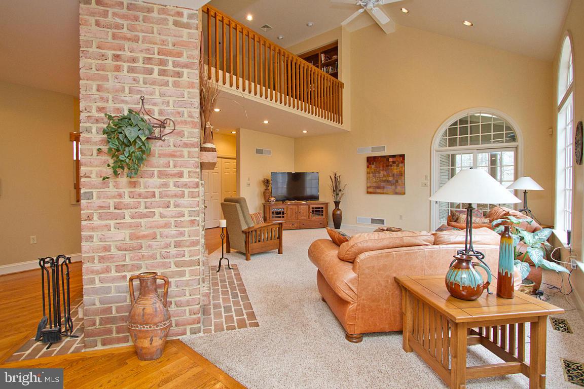 1050 Hunters Path Lancaster, PA 17601 - Photo 9 of 61 Gallery Image 9