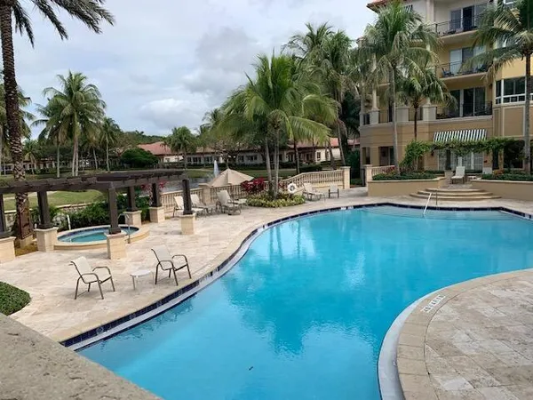 $2,850 | 16101 Emerald Estates Drive, Unit 251, Weston, FL 33331