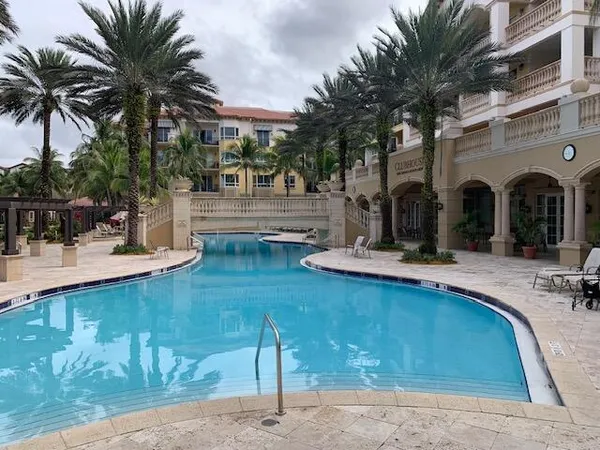 $2,850 | 16101 Emerald Estates Drive, Unit 251, Weston, FL 33331