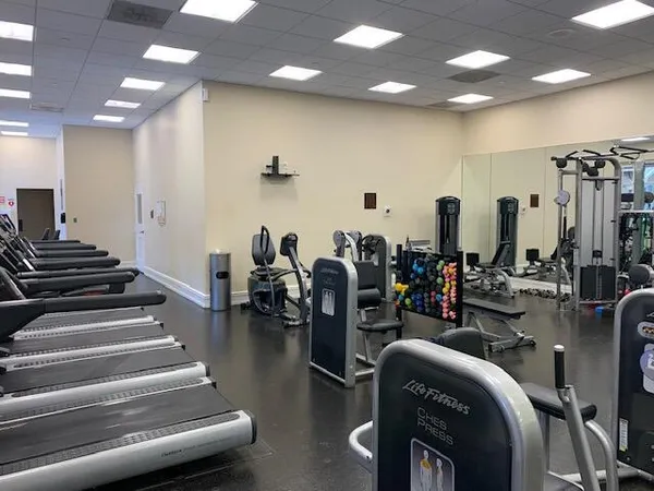 $2,850 | 16101 Emerald Estates Drive, Unit 251, Weston, FL 33331