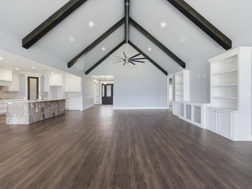 910 County Road 1111 Decatur, TX 76234 - Photo 6 of 35
