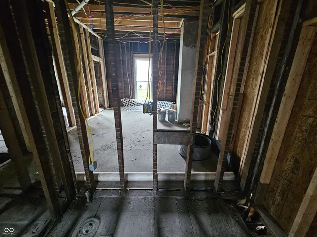 $128,000 | 415 West Howard Street, Muncie, IN 47305