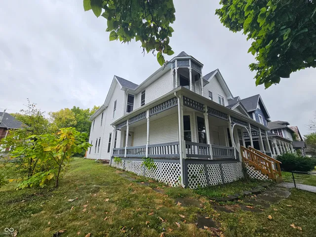 $128,000 | 415 West Howard Street, Muncie, IN 47305