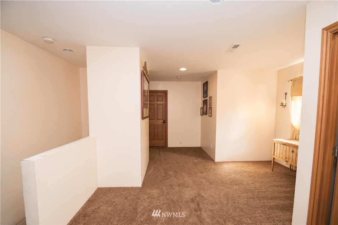 11430 Langworthy Road Southwest Rochester, WA 98579 - Photo 14 of 25
