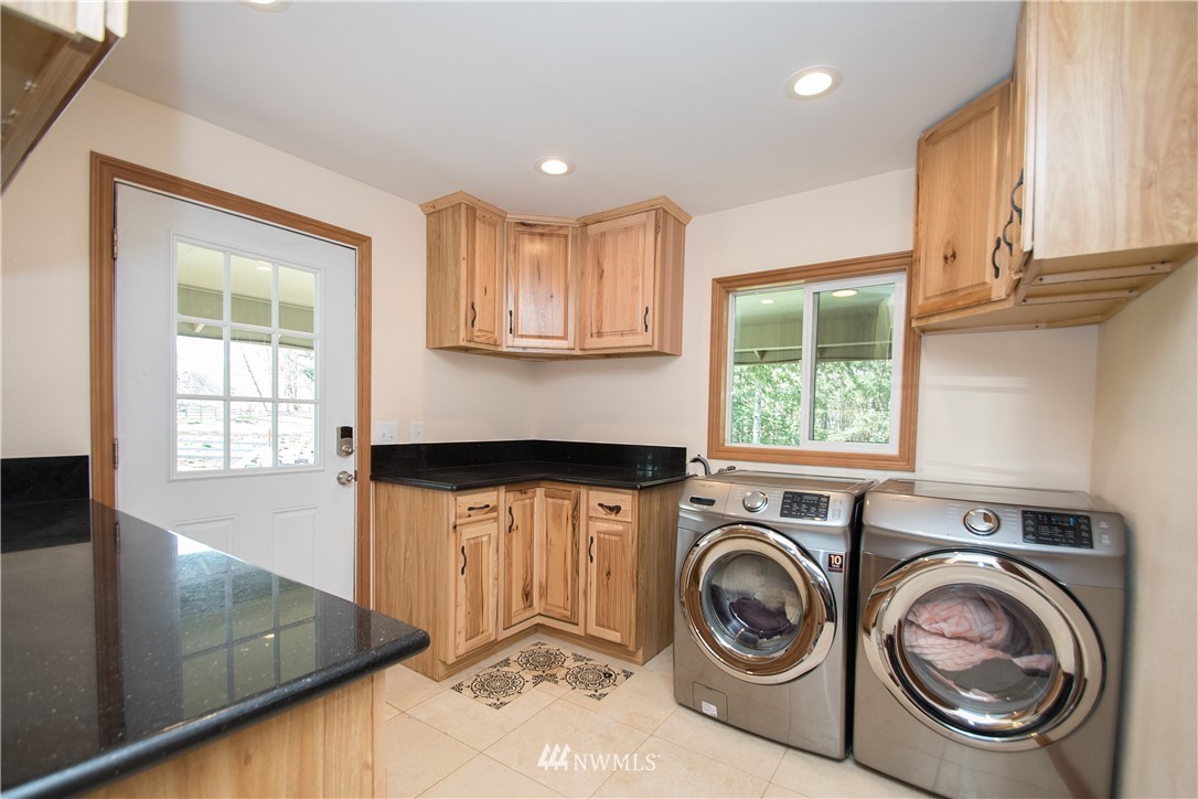 11430 Langworthy Road Southwest Rochester, WA 98579 - Photo 15 of 25