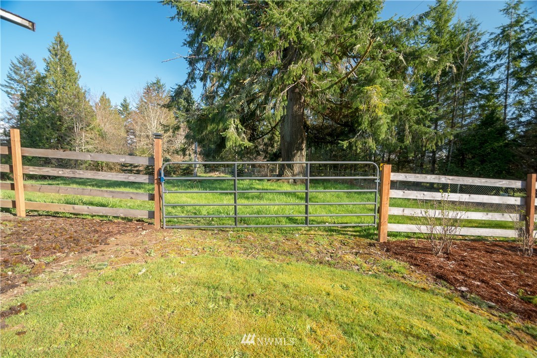 11430 Langworthy Road Southwest Rochester, WA 98579 - Photo 22 of 25