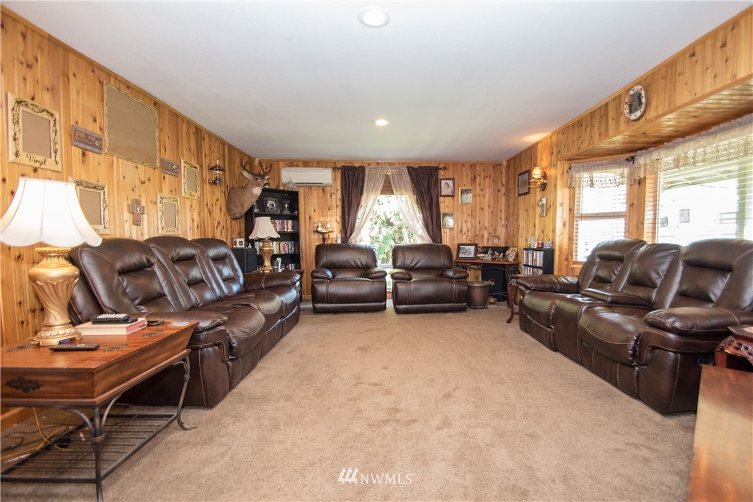 11430 Langworthy Road Southwest Rochester, WA 98579 - Photo 6 of 25
