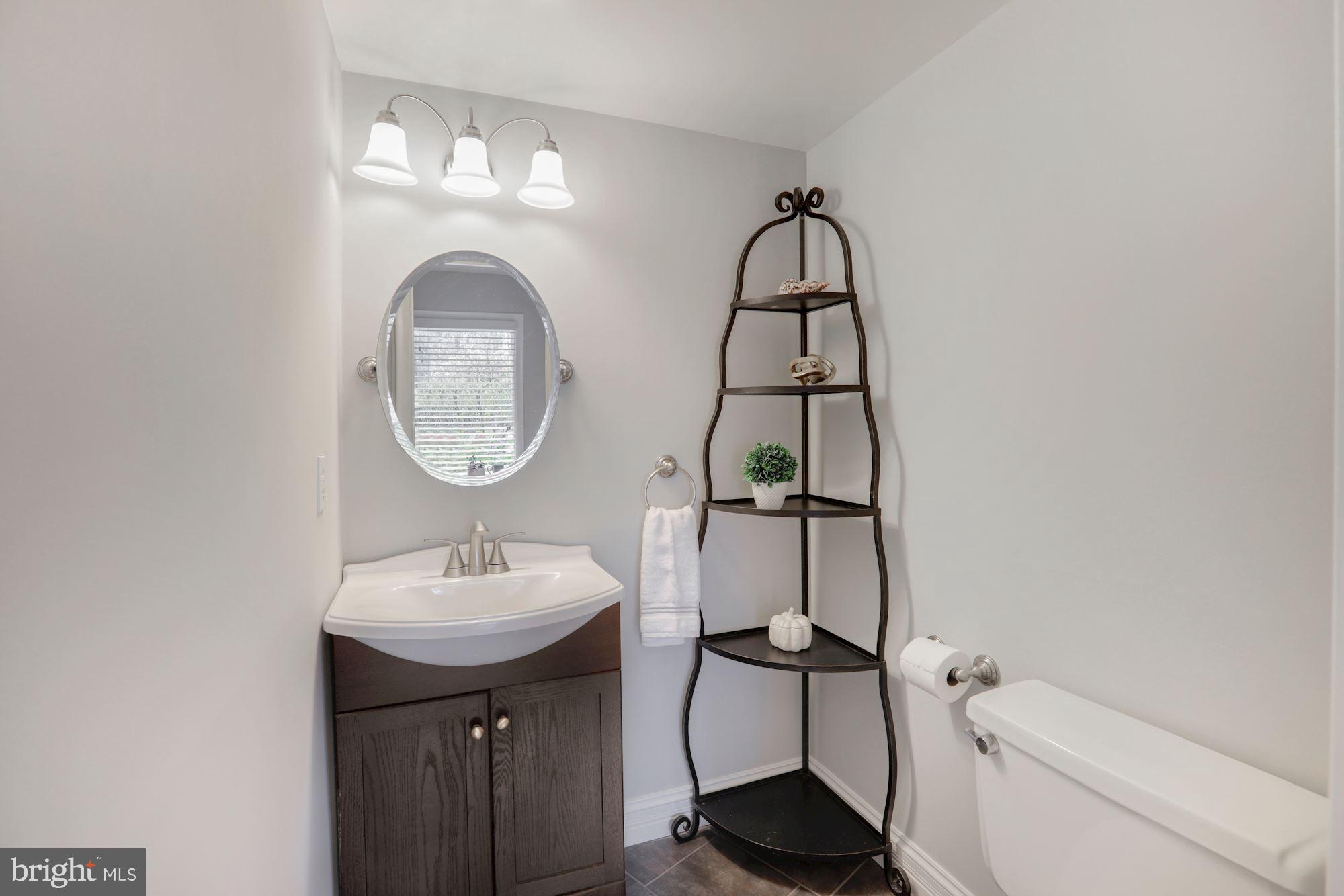 11612 Newbridge Court Reston, VA 20191 - Photo 12 of 55