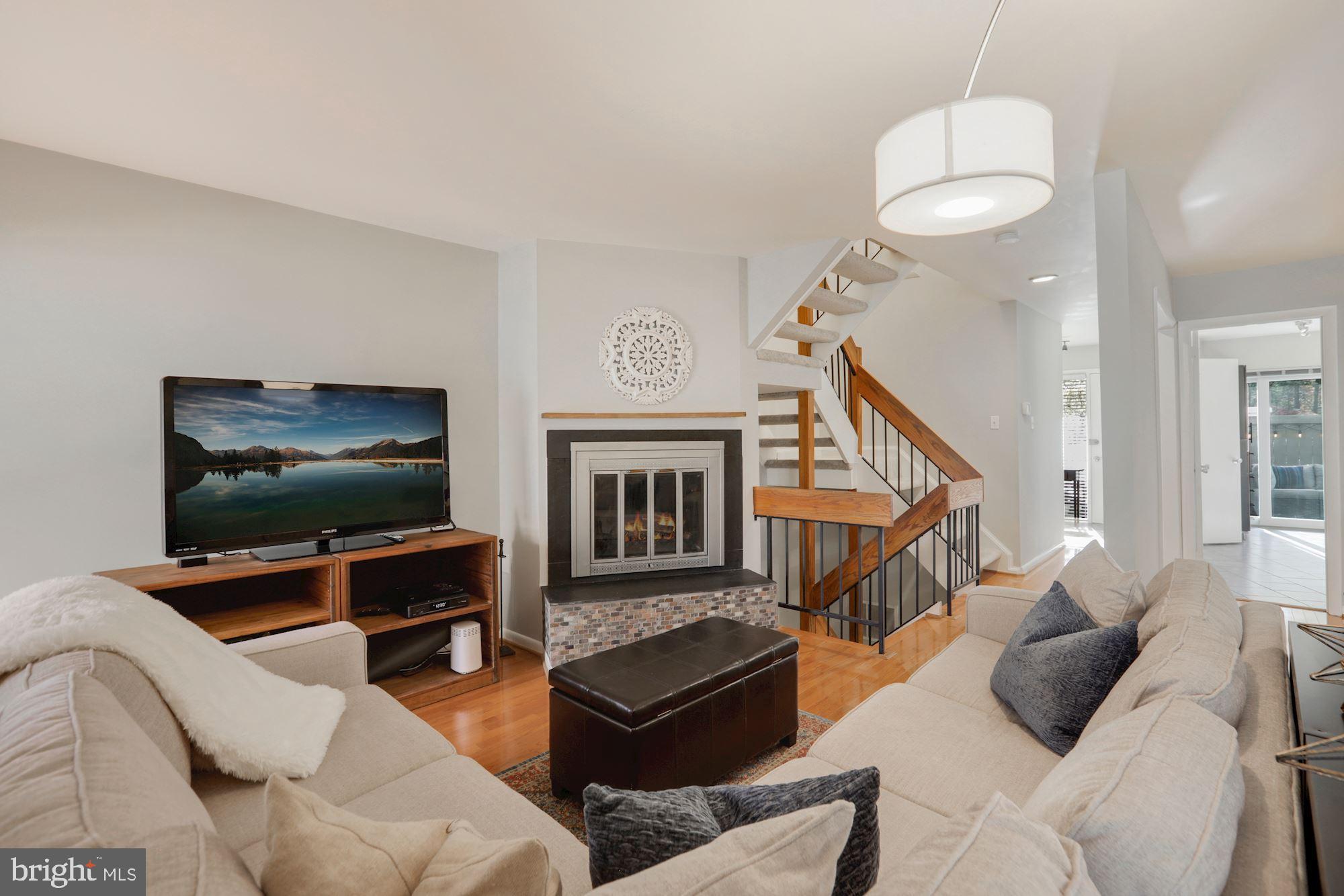 11612 Newbridge Court Reston, VA 20191 - Photo 20 of 55