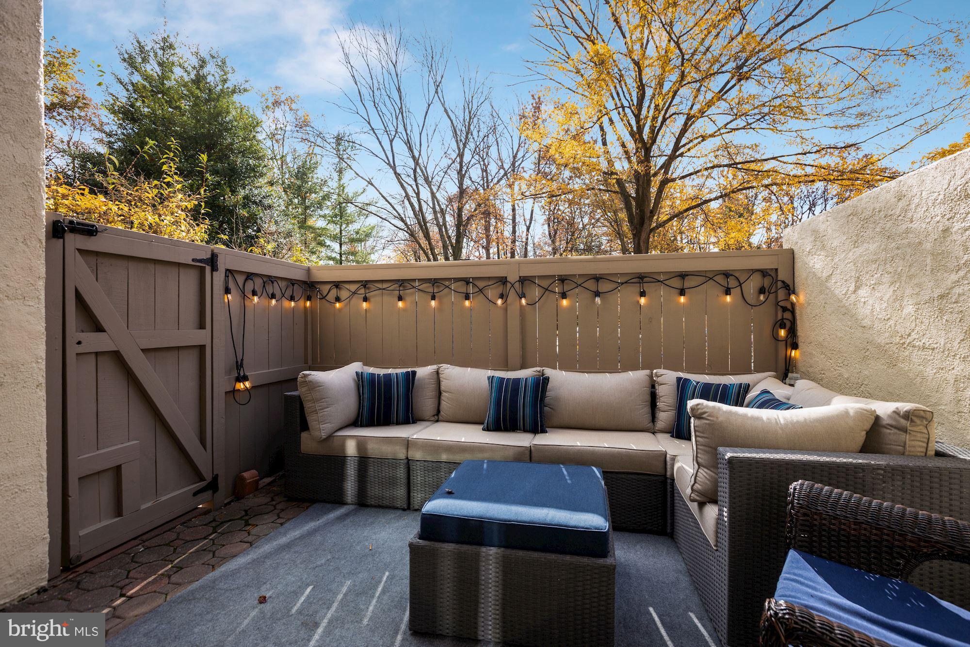 11612 Newbridge Court Reston, VA 20191 - Photo 7 of 55