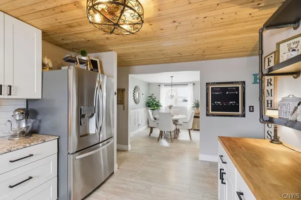 $349,900 | 100 Plaxdale Road, Salina, NY 13088