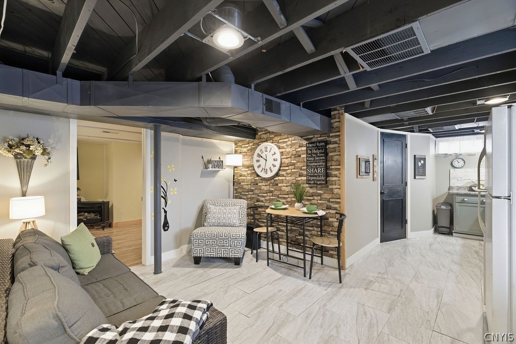 100 Plaxdale Road Salina, NY 13088 - Photo 27 of 46