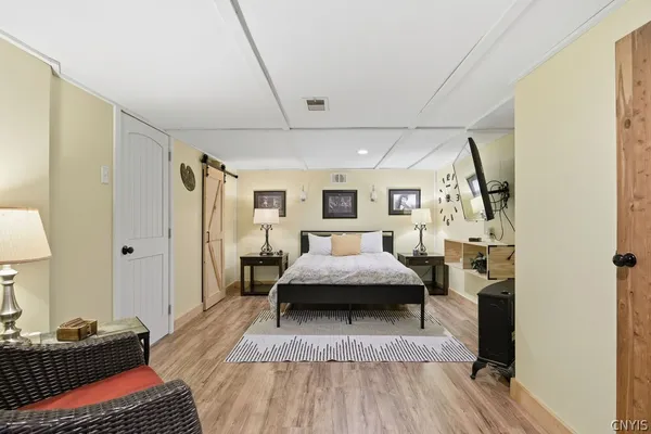 $349,900 | 100 Plaxdale Road, Salina, NY 13088