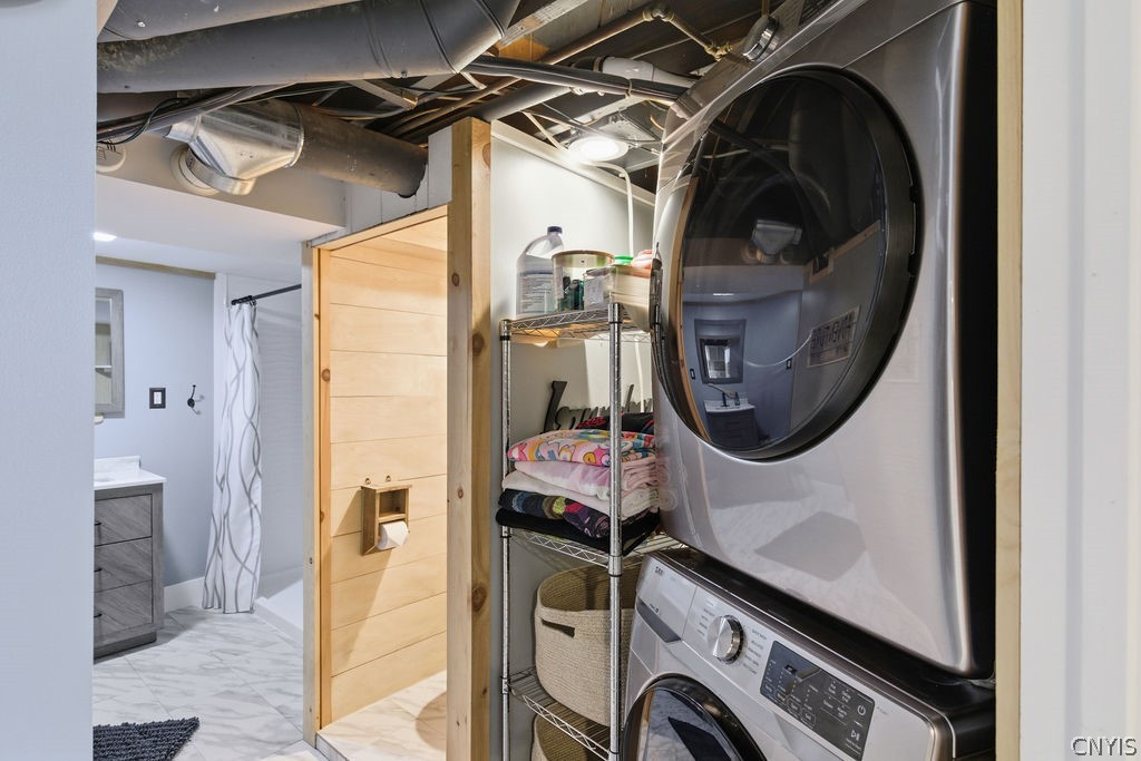 100 Plaxdale Road Salina, NY 13088 - Photo 39 of 46