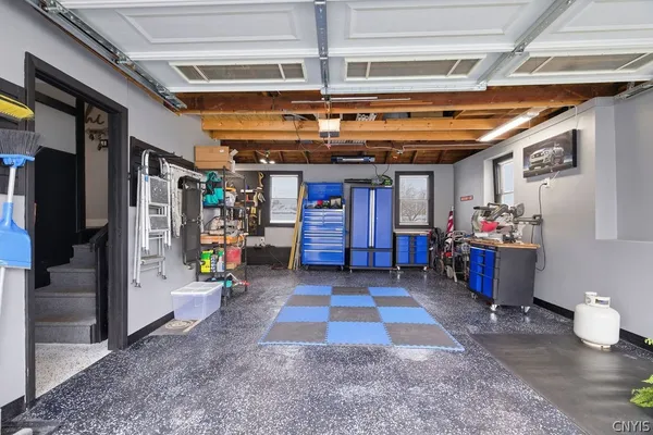 $349,900 | 100 Plaxdale Road, Salina, NY 13088