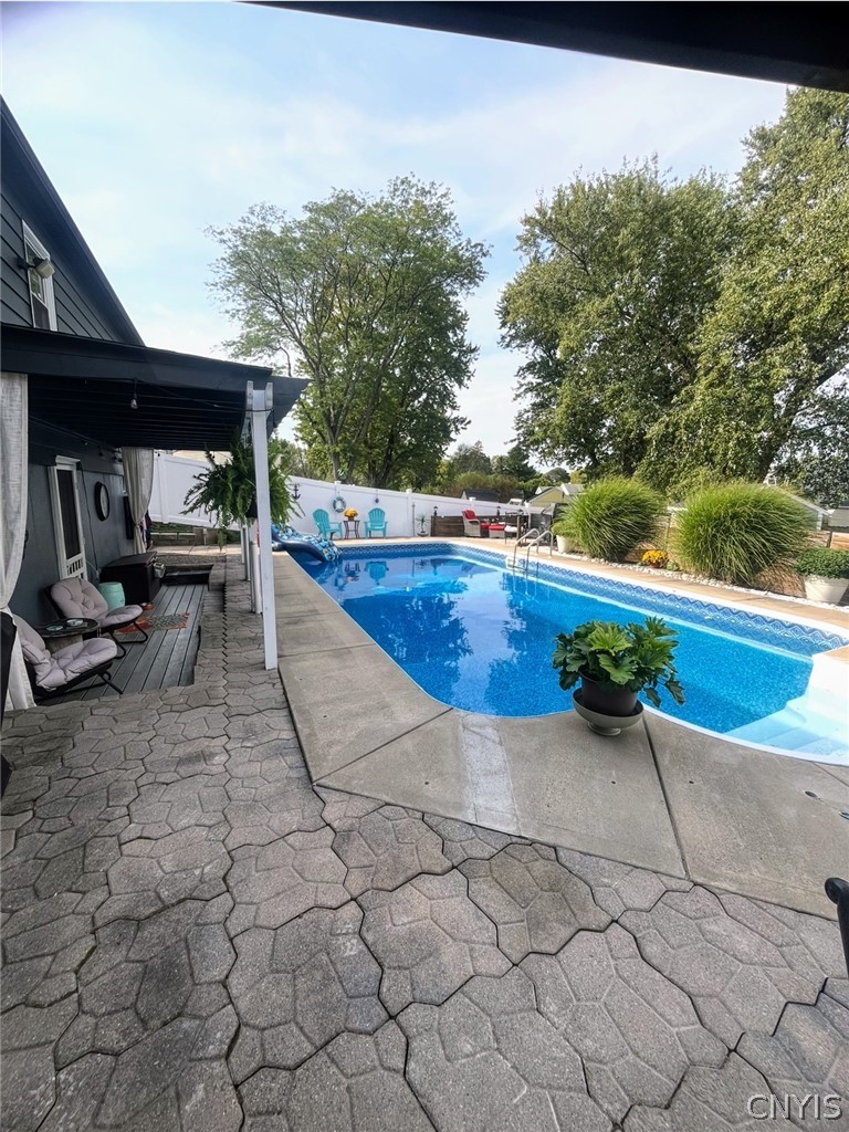 100 Plaxdale Road Salina, NY 13088 - Photo 41 of 46